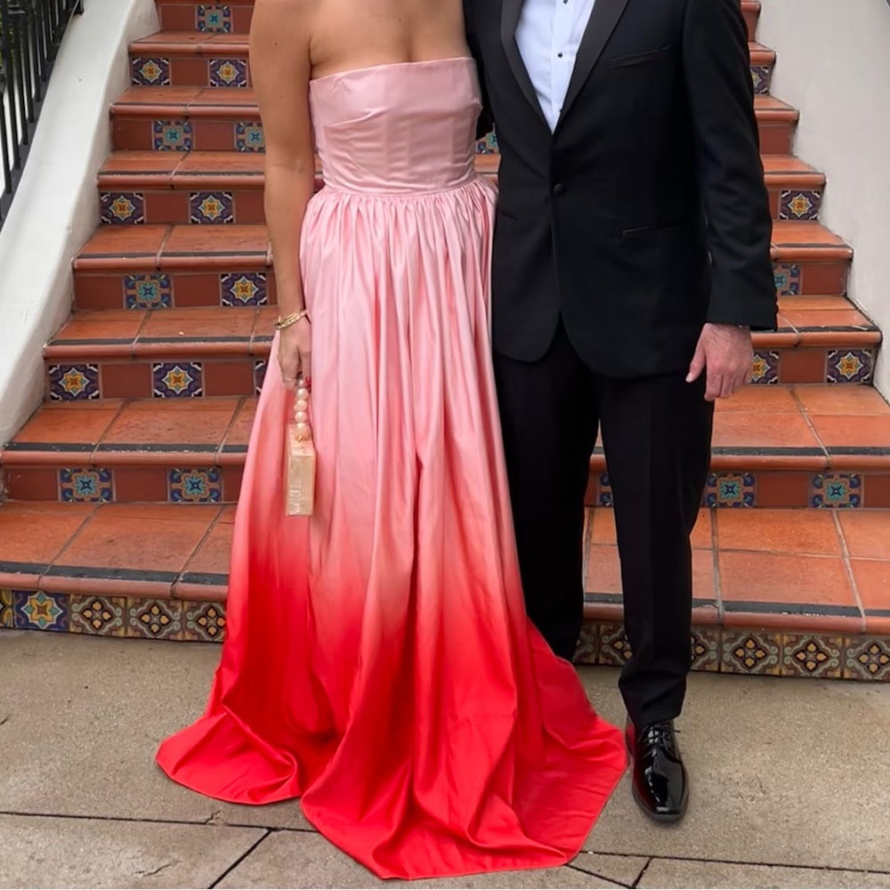 Sau Lee Teigen Gown